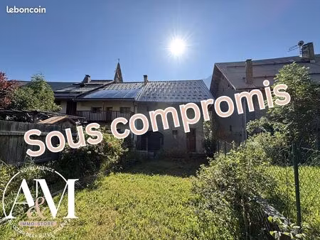 maison de village 8 pièces 104 m²
