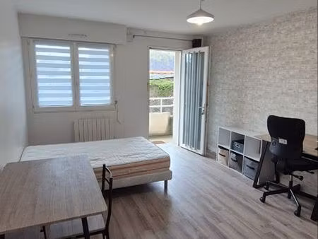 studio proche des halles pontivy