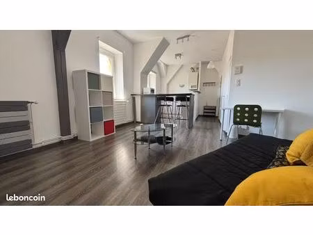 studio 1 pièce 37 m²