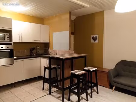 appart proche ecoles chauff elec compris