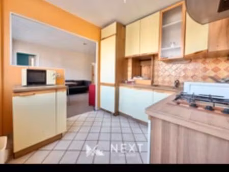 f4 meuble