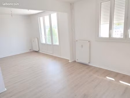 t4 rénové avec garage individuel situé quartier la fontaine à limoges