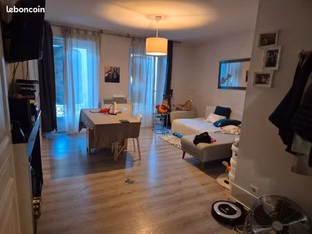 appartements 42m² meximieux proche carrefour et gare