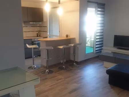 t2 meublé 49 m² rénové à neuf – balcon couvert 9 m² – parking – toulouse purpan