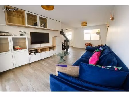 maison meublée dans un quartier calme