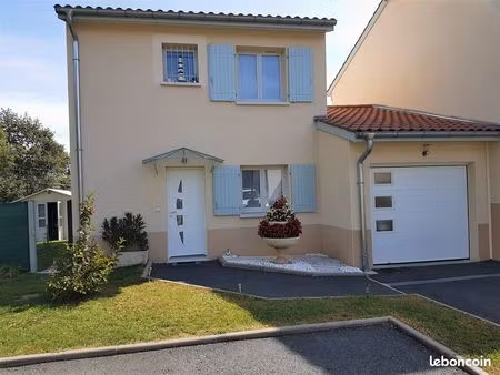 maison 4p 84m² habitables avec 3 chambres + 50m² de dépendances