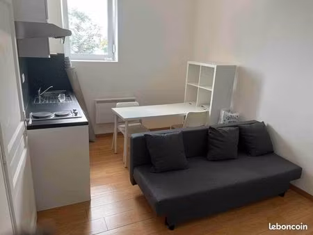 a louer beau studio t1 de 25 m2