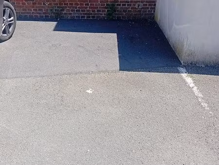 parking bernay centre et 50m de la gare
