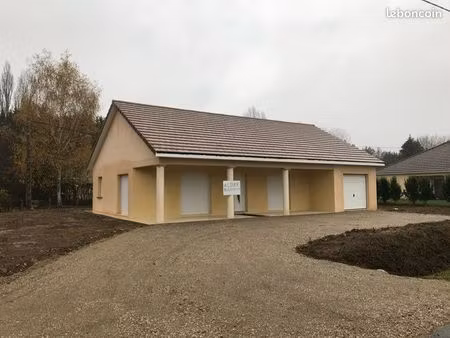 à louer courlaoux