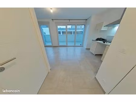 appartement 1 pièce 28 m²