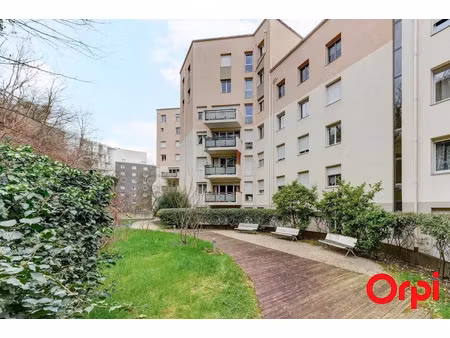 vente appartement 4 pièces 74 m² à caluire-et-cuire (69300)  274 000 €
