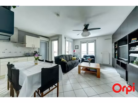 vente appartement 4 pièces 74 m² à caluire-et-cuire (69300)  309 000 €