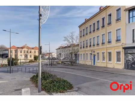 vente appartement 2 pièces 52 m² à sathonay-camp (69580)  195 000 €