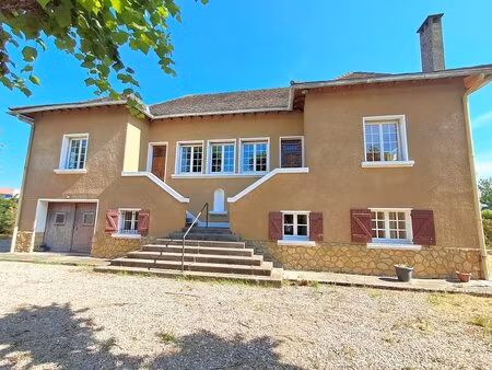 exclusivite!! maison à vendre 220m² et 6 chambres aux portes de bergerac!!