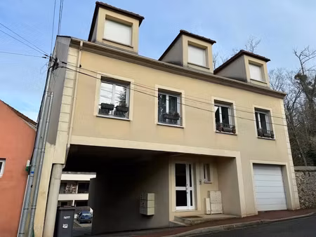 location appartement 1 pièce 16 m² à bures-sur-yvette (91440)  560 €