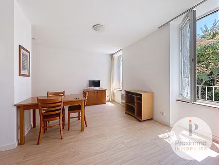 a louer appartement t2 meublé entièrement rénové avec piscine cadre de vie privilégié 5622