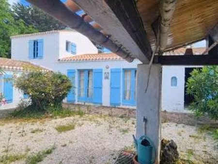 vente maison à noirmoutier-en-l'île (85330) : à vendre / noirmoutier-en-l'île