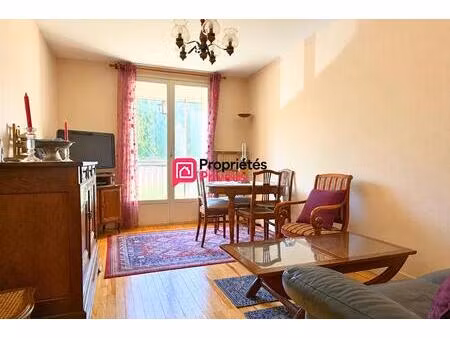 appartement type 3 de 63m² avec parking et cave à vendre quartier poncillon marcombes cler