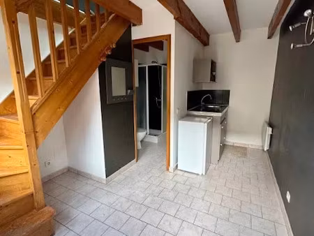 location appartement 1 pièce 16.38 m² à epernay (51200)  365 €