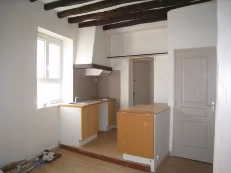 21 rue saint come - libre le 14.08.26