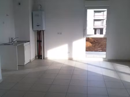 location appartement 3 pièces 59 m² à saint-priest (69800)