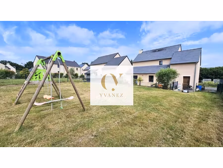 maison contemporaine de 97 m2 sur 469 m2 de terrain  4 chamb
