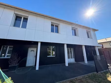 location maison 4 pièces 111.48 m² à chevilly-larue (94550)  2 031 €