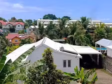 vente maison 4 pièces 97 m² à sainte anne (97180)  385 000 €