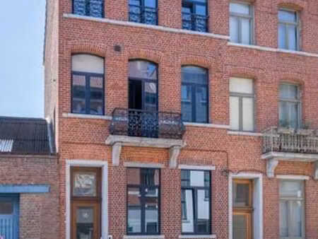 charmant appartement rdc atypique avec jardin privatif