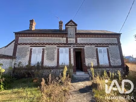 maison de village à andé (27430)