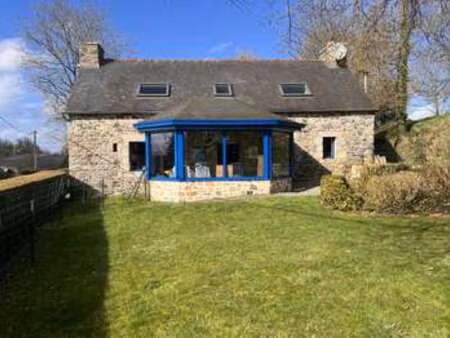 vente maison à bourbriac (22390) : à vendre / 123m² bourbriac