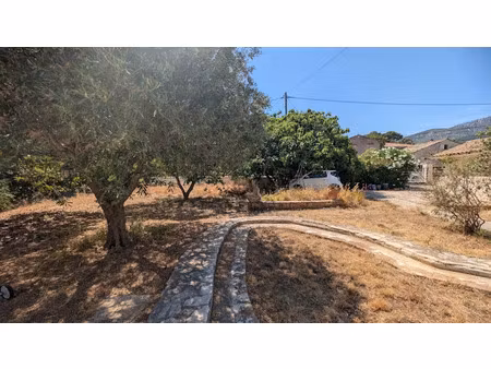 vente terrain 372 m² à toulon (83000)  230 000 €