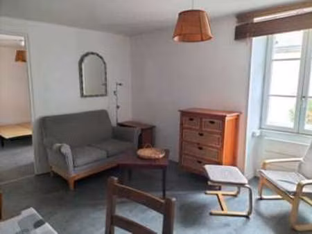 location appartement 3 pièces à lamballe (22400) : à louer 3 pièces / 38m² lamballe