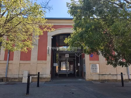 vente locaux professionnels 3 pièces 66 m² à arles (13200)  210 000 €