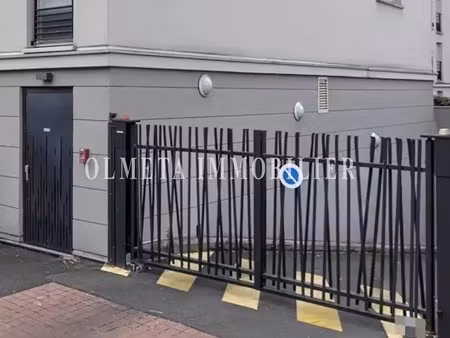 emplacement de parking couvert à montmorency