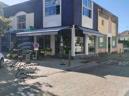 location bureaux et commerces à pornichet (44380) : à louer / 39m² pornichet