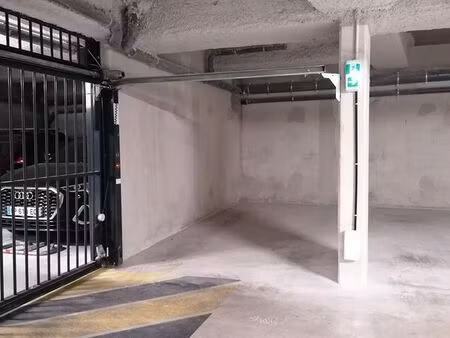 vente place de parking simple
