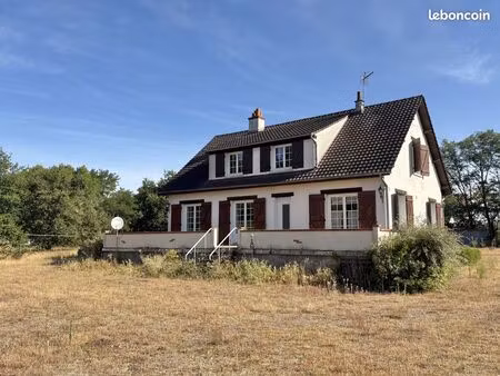 maison 7 pièces 152 m²
