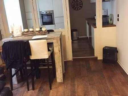 beau duplex petite france