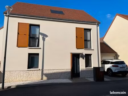 maison 109m2 la minière-buc