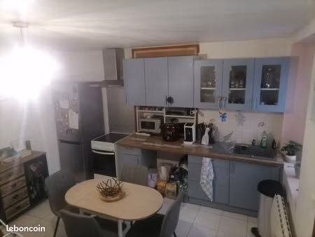 petite maison de ville à louer
