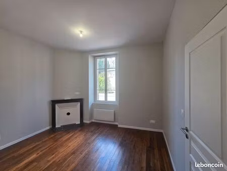 3 pièces 49m2 refait à neuf