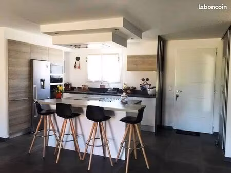 propriété 5 pièces 100 m²
