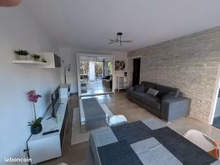 superbe studio meublé avec terrasse & jardin – antibes étudiant