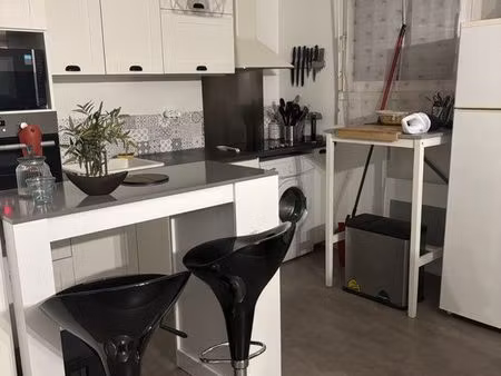 location t3 avec grande terrasse de 15 m2