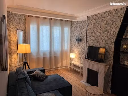 appartement de 40 m2 au deuxième étage sans ascenseur rue hermel 75018