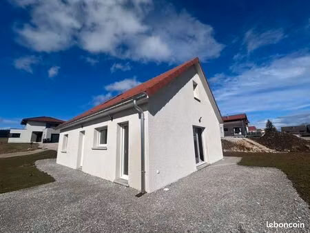 maison à louer guyans-vennes