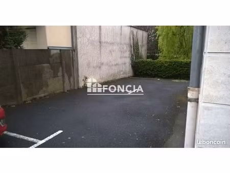 outdoor_parking
