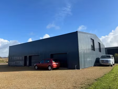 vente locaux professionnels 0 pièces 397 m² à plovan (29720)  320 700 €