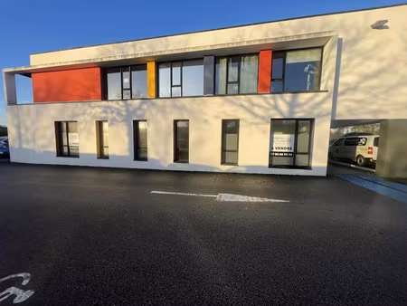 vente locaux professionnels 0 pièces 124.48 m² à vannes (56000)  330 750 €